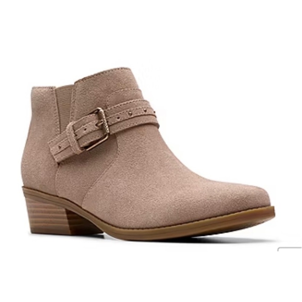 Clarks Womens Block Heel‎ Booties Size 7.5